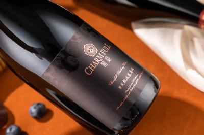 祝賀!青島兩款果酒攬獲2023春季FIWA法國國際葡萄酒大獎(jiǎng)賽大金獎(jiǎng)和銀獎(jiǎng)