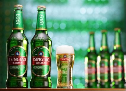 月圓酒滿 家國同慶 中秋節(jié)走親訪友,賞月同飲青島啤酒